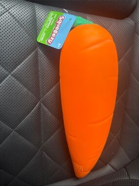 Brand new Squeeezy Carrot